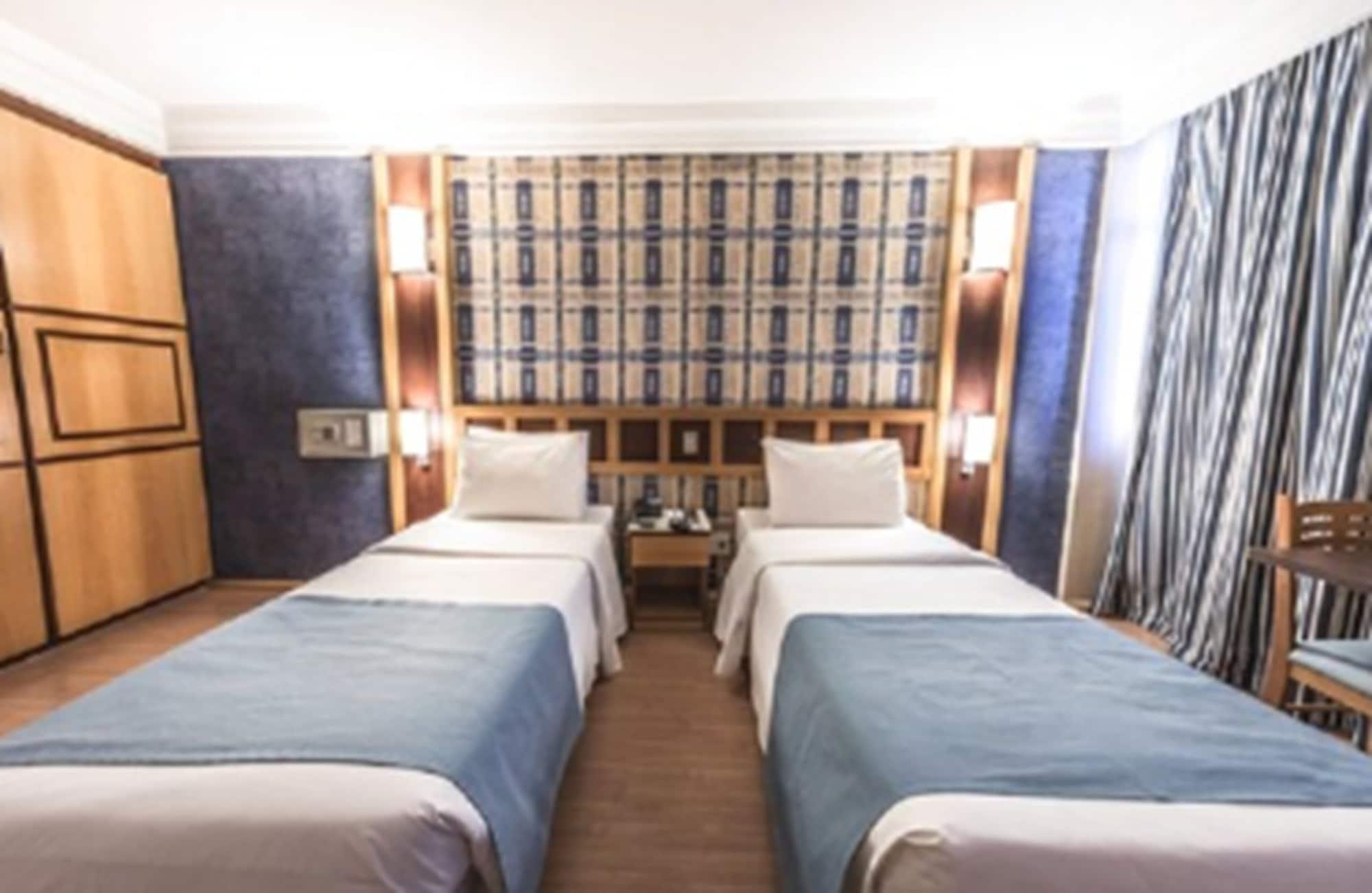 Hotel Monumental Bittar